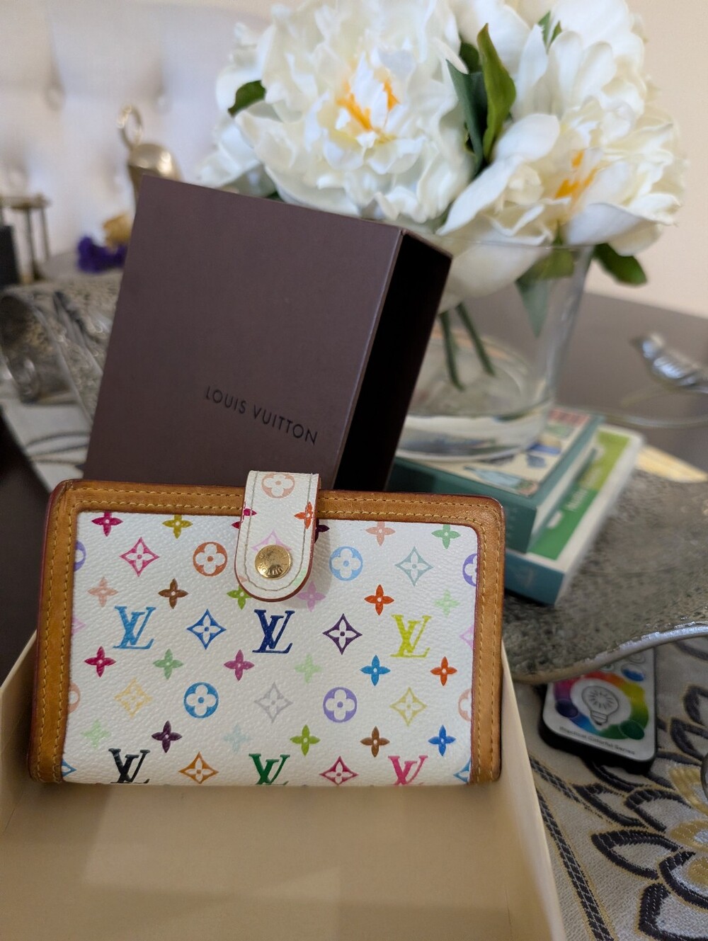 Louis Vuitton Murakami Multicolor Monogram French Wallet - Picture 17 of 17